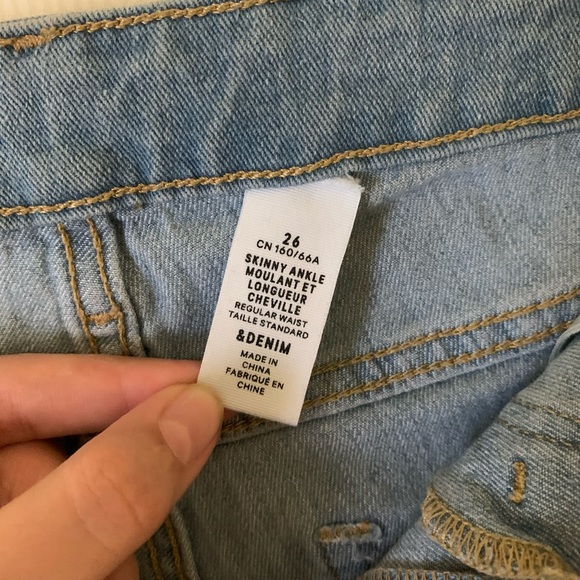 H&M Jeans - Picture 3 of 4